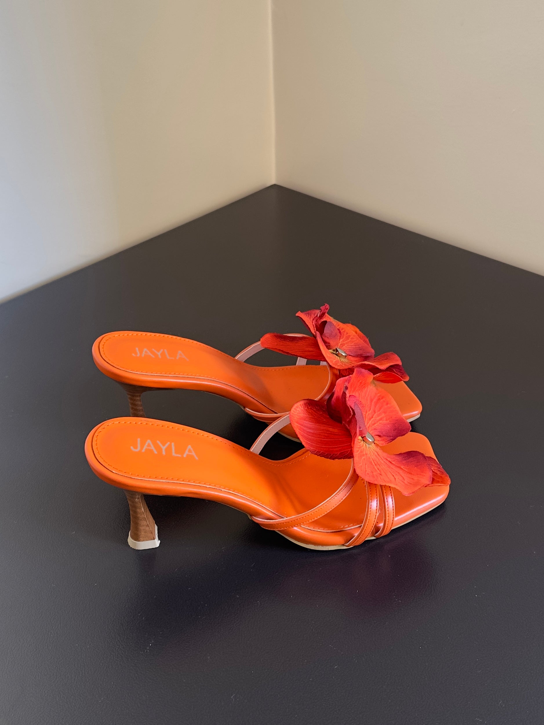 Orchid Heels Orange 🧡